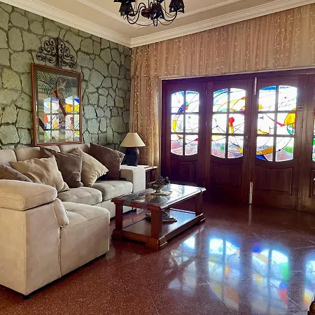Luxury Gigantes Villa